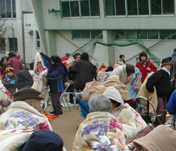 2004　平成16年　震災から９年